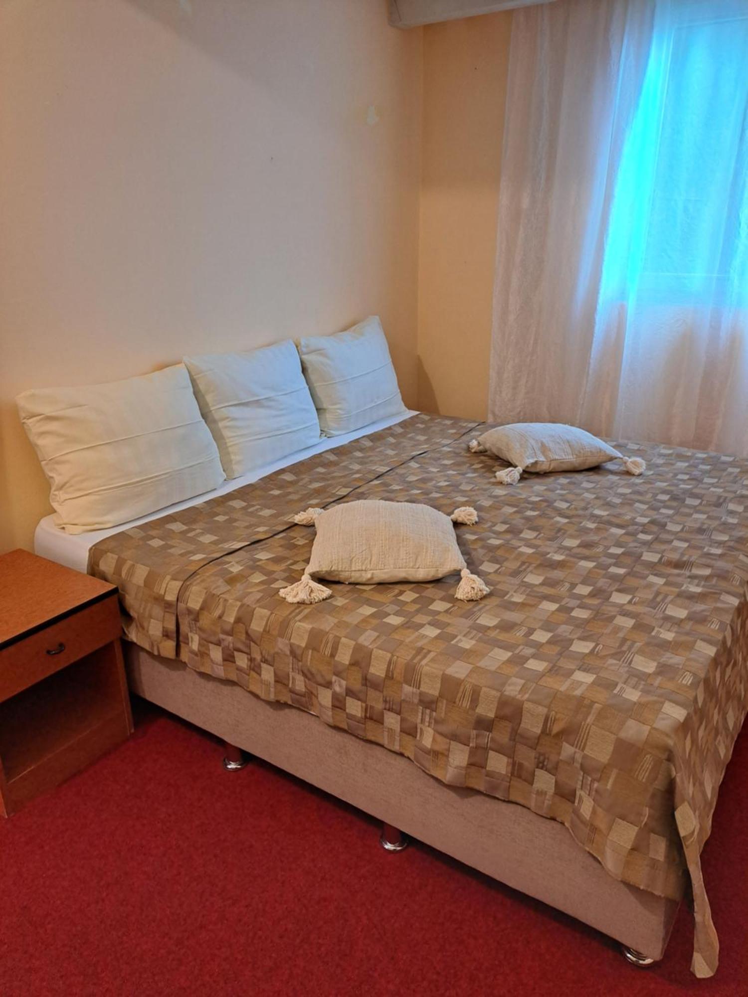 Apartmani Svitlana Sukošan Eksteriør billede